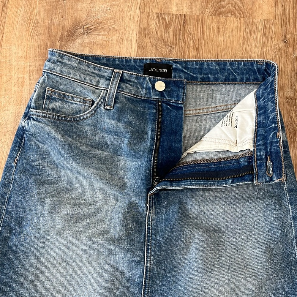 Joe’s Jeans | Denim Skirt Mid-length - Picture 2 of 5